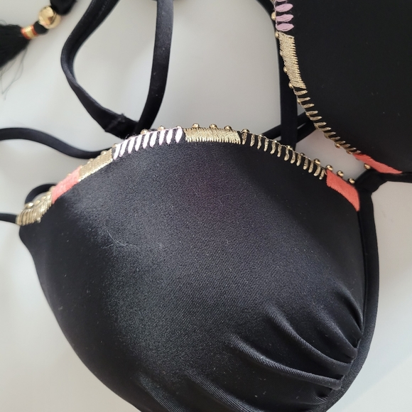 NWT Victoria Secrets Gorgeous Bikini Top - Picture 4 of 7
